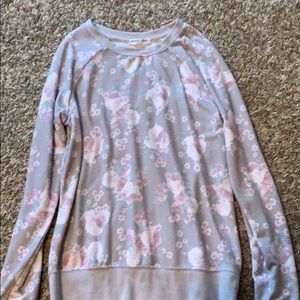 Gray/pink sweatshirt size S.